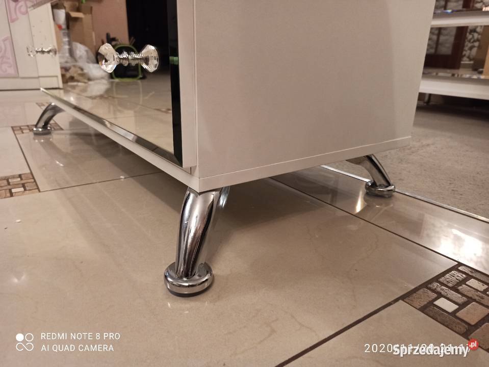 Komoda białaczarna70 3 szuflady lustrzana małopolskie Nowy Sącz