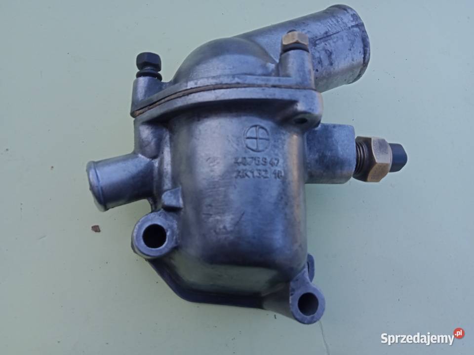 Fiat 125p obudowa termostatu kompletna Stalowa Wola