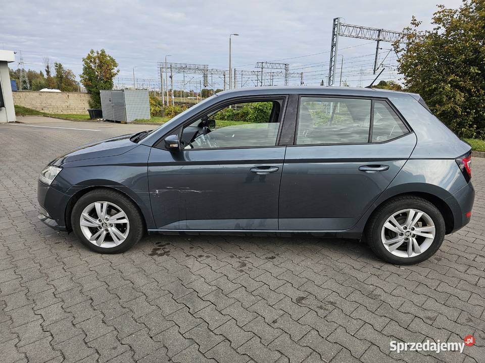 Skoda fabia 2021r 47 prebiegu elektrochrom. lusterka boczne pomorskie Gdańsk sprzedam