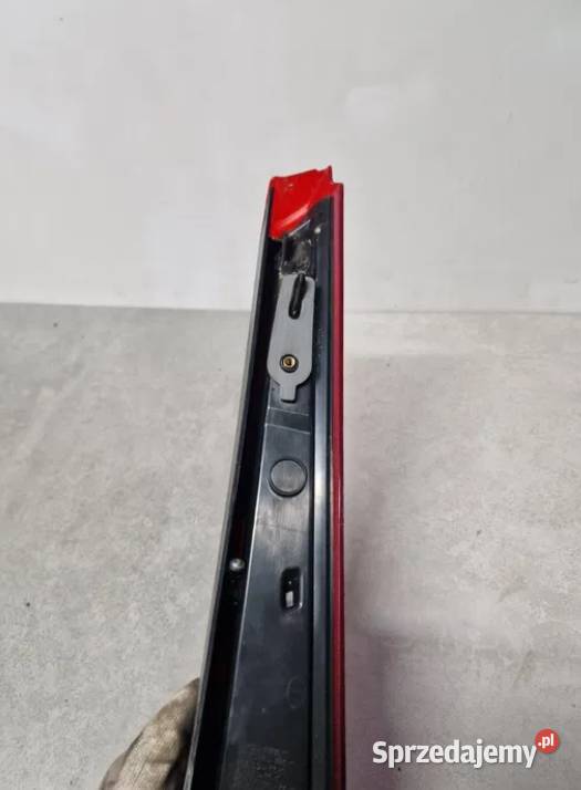 Lampa lewy tył lewa tylna volvo V90 32228008 osobowe