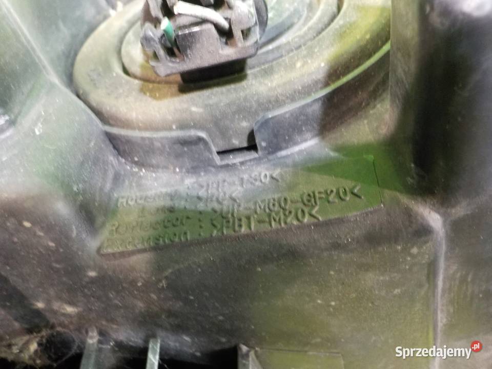 LEXUS RX300 II 30 B 03r 5D XENON lampa lewa Suków