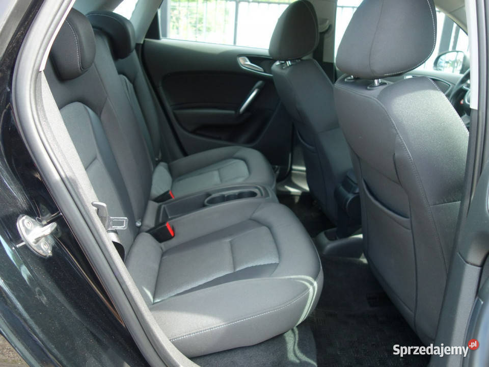 Audi A1 Audi A1 2013 14 benzyna 122 stan 8X 2010 nieuszkodzony Słupsk