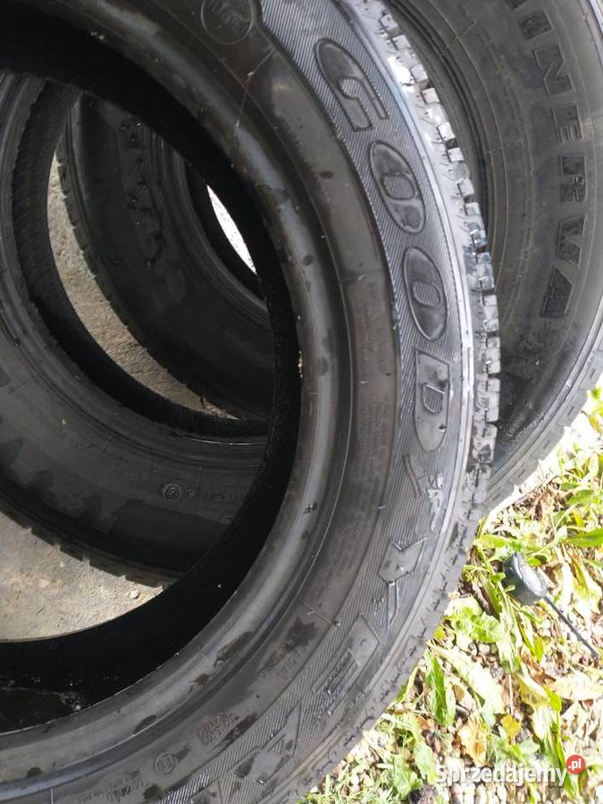 Opona 1 do busa Goodyear cargo Vector 2 Ślesin