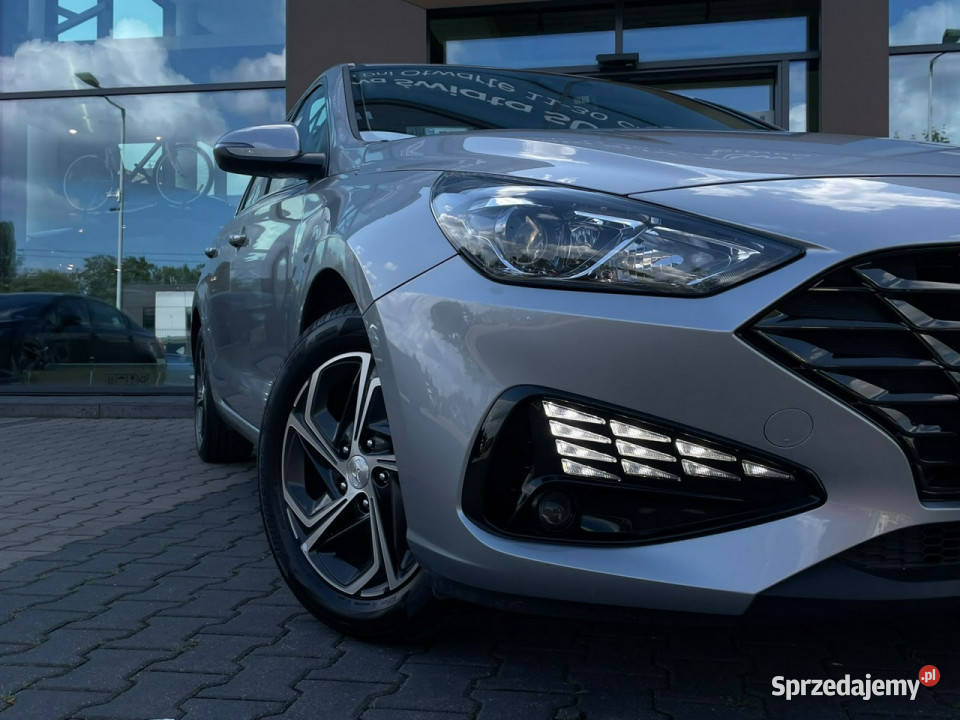 Hyundai i30 15 DPI 110 Comfort Pakiet Zimowy wielofunkcyjna kierownica