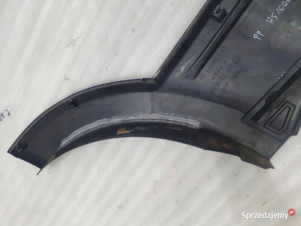 LISTWA DRZWI LEWY TYŁ MITSUBISHI PAJERO III Osłony i zaślepki