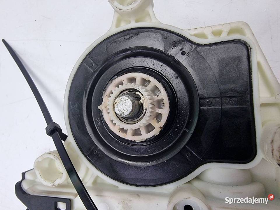 PODNOŚNIK SZYBY PP VOLKSWAGEN GOLF IV 1J1959801C Lipno sprzedam