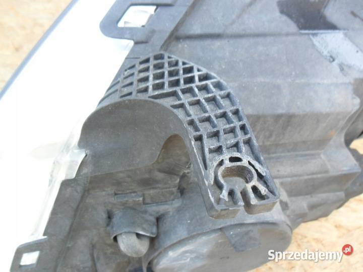 Ford Transit Custom 8 GK2113D153BA Lampa Lewa Nowy Tomyśl sprzedam