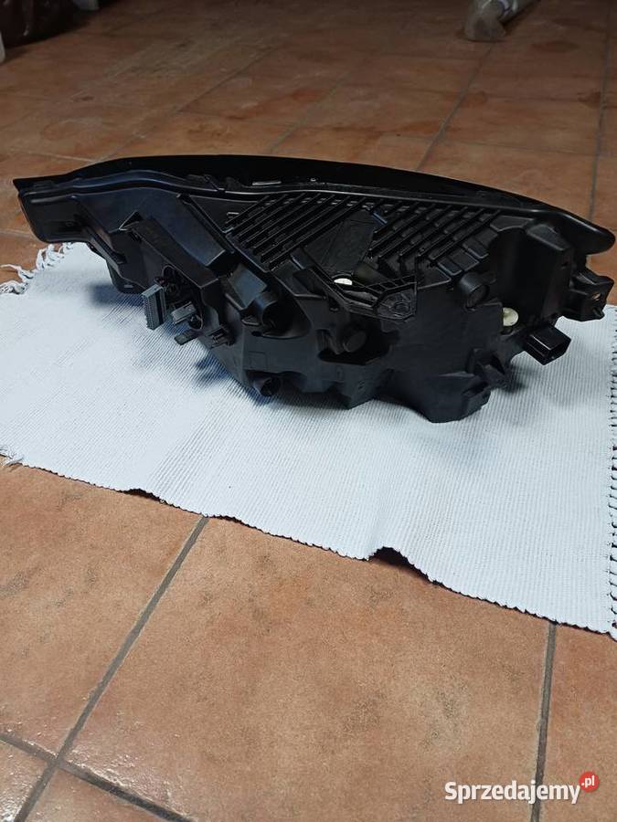 XC60 RDesign Lampy przod 2019 osobowe kujawsko-pomorskie Czernikowo