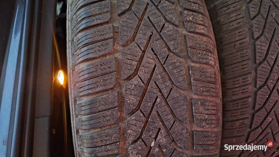 Komplet 4 opon zimowych 215 65 16 16cale Zblewo
