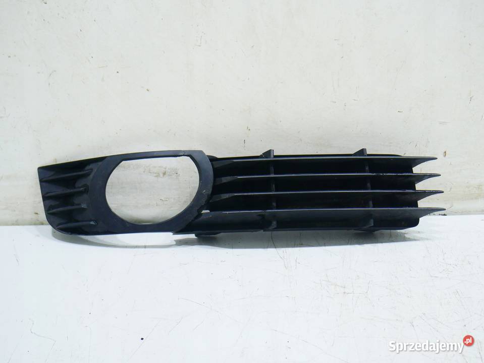 AUDI A8 D3 KRATKA ATRAPA ZDERZAKA 4E0807682A Przemęt