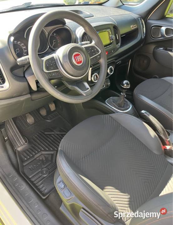 Fiat 500L Hatchback Dębowiec