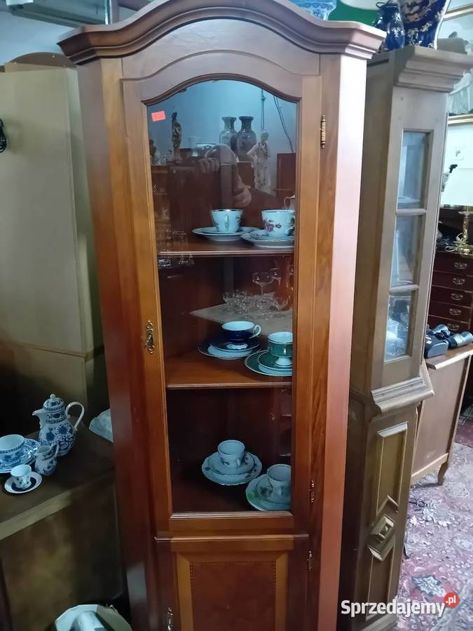 Witryna narożna Tarnogród sprzedam