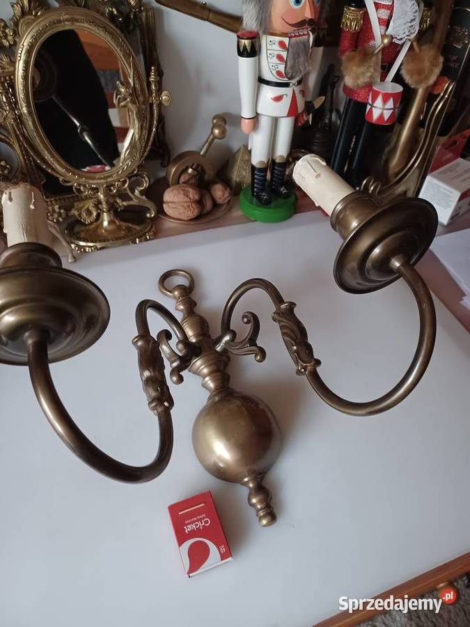 Duży masywny mosiężny kinkiet