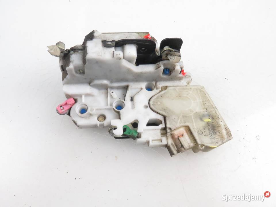 ZAMEK LEWY PRZEDNI PATHFINDER R50 805525P013