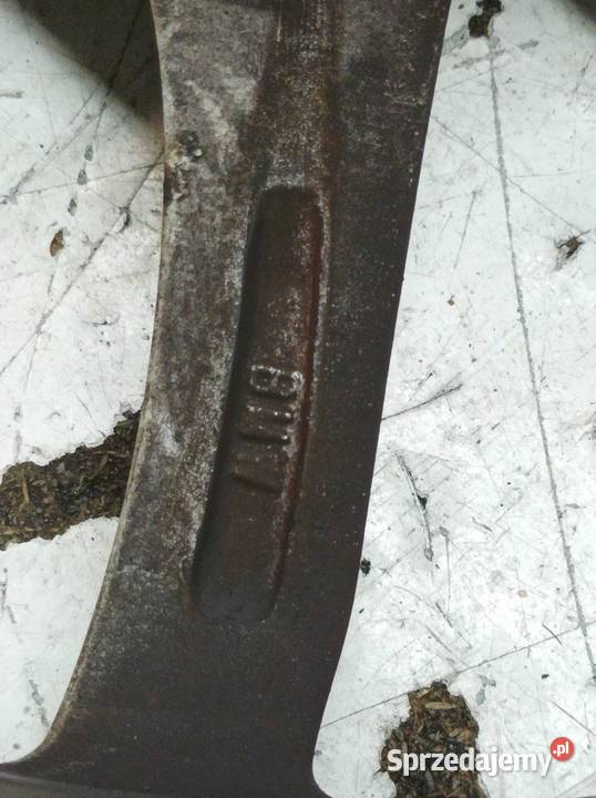 FELGA ALUMINIOWA R16 5X120 ET40 OC72MM 7JX16H2