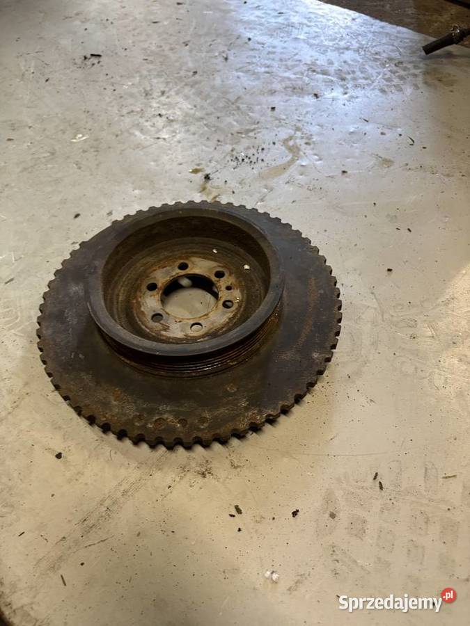 Koło pasowe na wał BMW E36 E34 20 benzyna 206S2 Pozostałe Jelcz-Laskowice