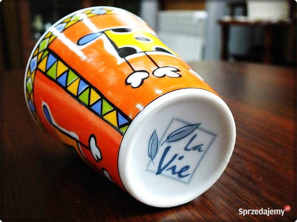 Kubek porcelanowy z pieskiem Bark Kora