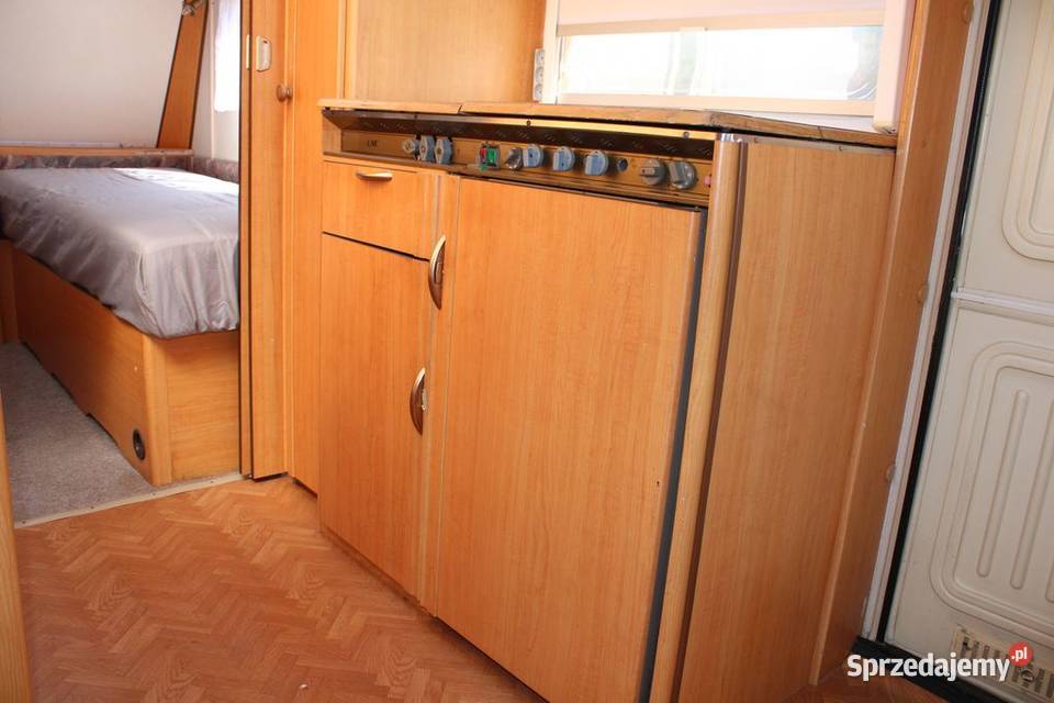 Przyczepa kempingowa LMC LUXUS 530E 2 POJEDYNCZE VAT marża Wiórek