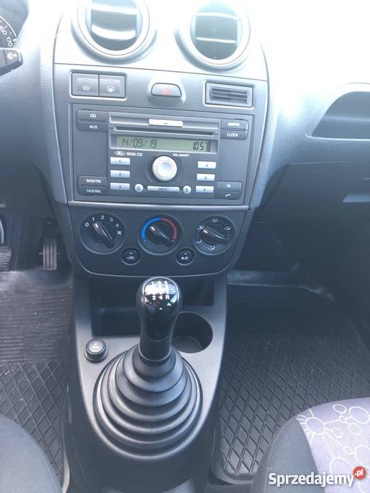 Ford Fiesta Mk6 14 80 2007r 78 700 przebiegu Rok produkcji 2007 Żarów sprzedam