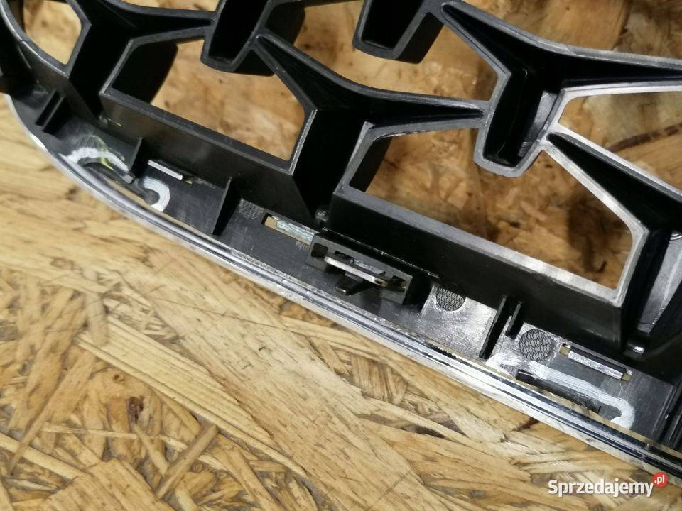 BMW Z4 G29 GRILL ATRAPA NERKA PRAWA 8091296 Karoseria