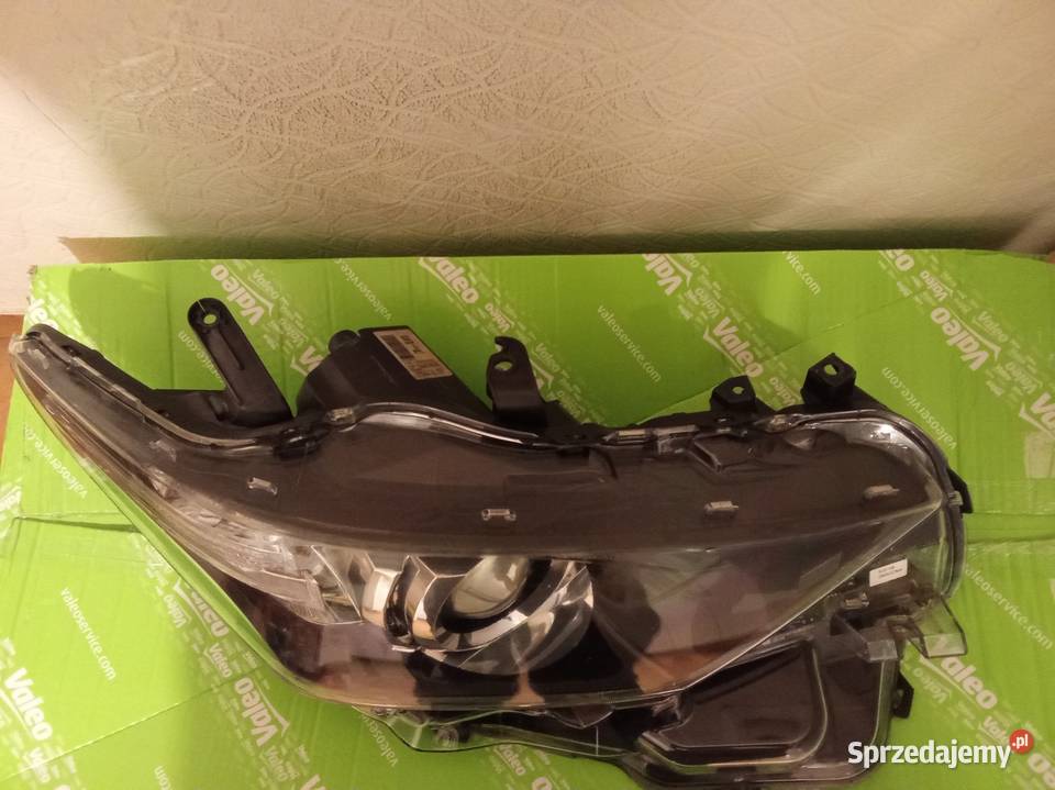 Toyota AurisII lift full led2018r reflektor dolnośląskie Kamieniec Wrocławski