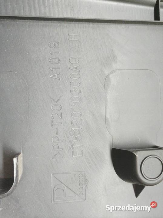 OSŁONA SŁUPKA B LEWA DOLNA Piaggio Porter II