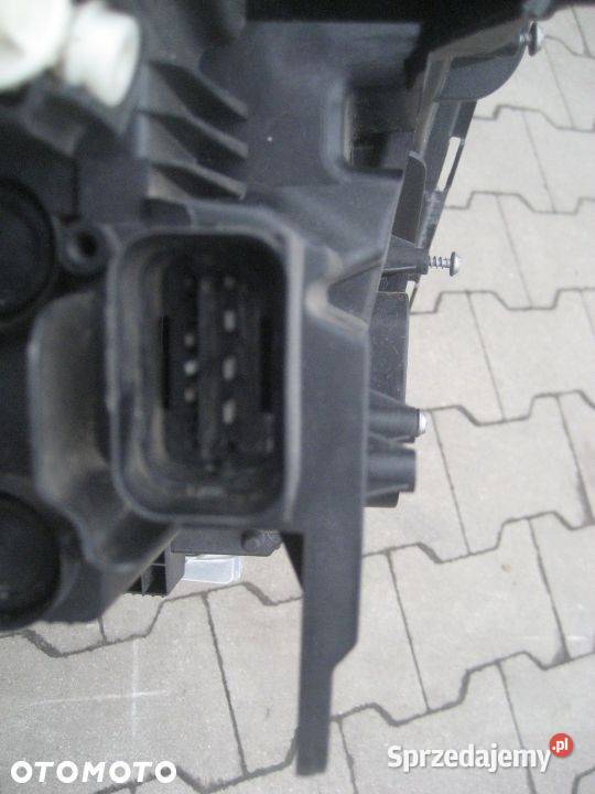 BMW X1 F48 1518R LAMPA PRZÓD LEWA FULL LED Rakoniewice sprzedam
