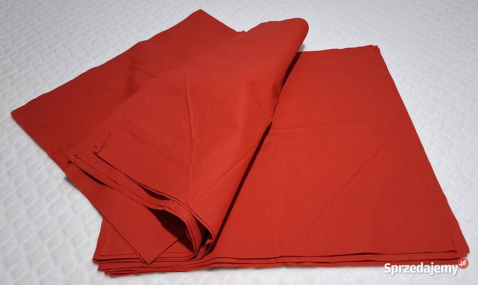 Serwetki czerwone gładkie 395x408 20 Kreatywne Czeladź