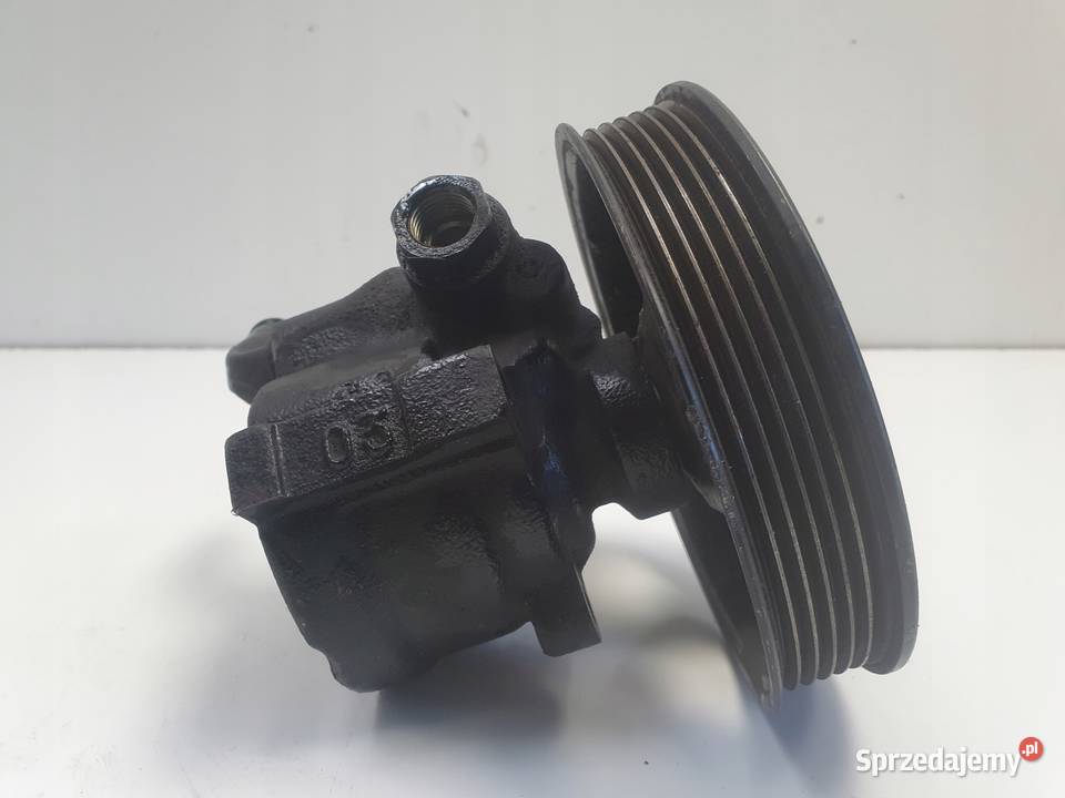 Opel Astra F 14 8V POMPA WSPOMAGANIA 90468384 osobowe