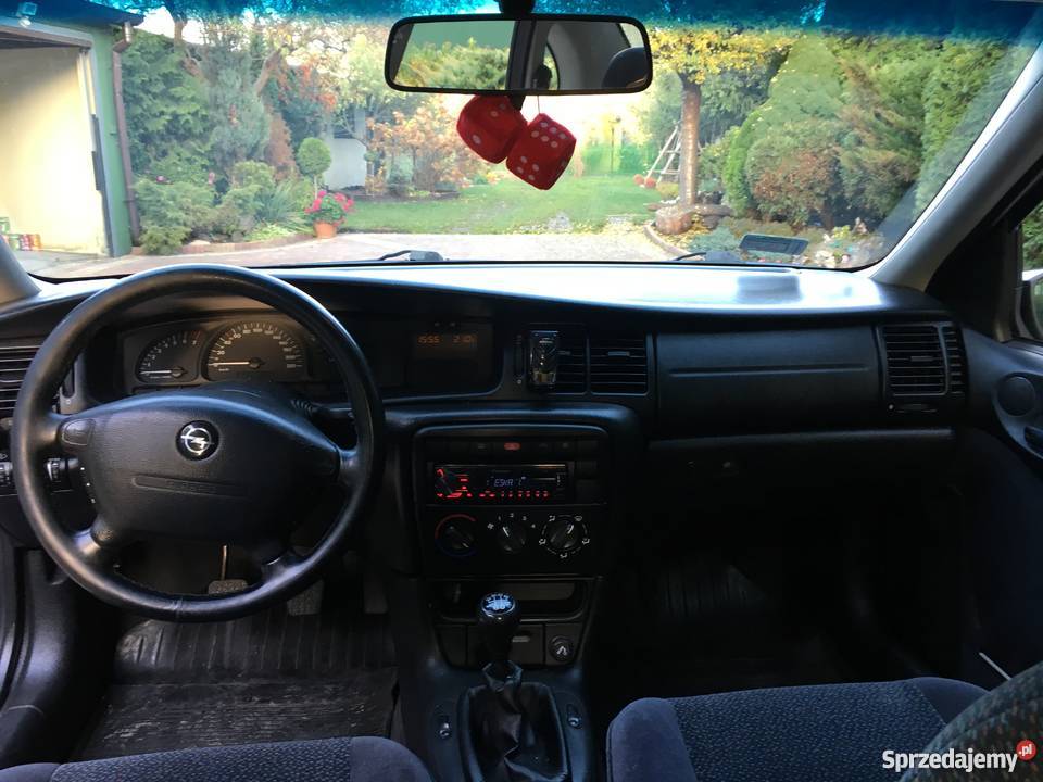 Opel Vectra B Lift Edycja Limitowana 100 16B Mokra Prawa