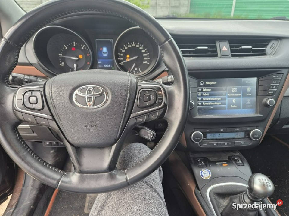 Toyota Avensis Super wyposażenie Skóra Model czujnik zmierzchu Bydgoszcz sprzedam