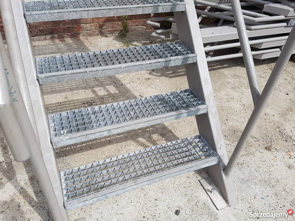 Schody metalowe 10 stopni z poręczą 90x220 Dzierżoniów