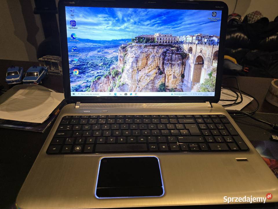 HP Pavilion dv6Windows 10 Home 6gb ram nowy z HP/Compaq Wolanów