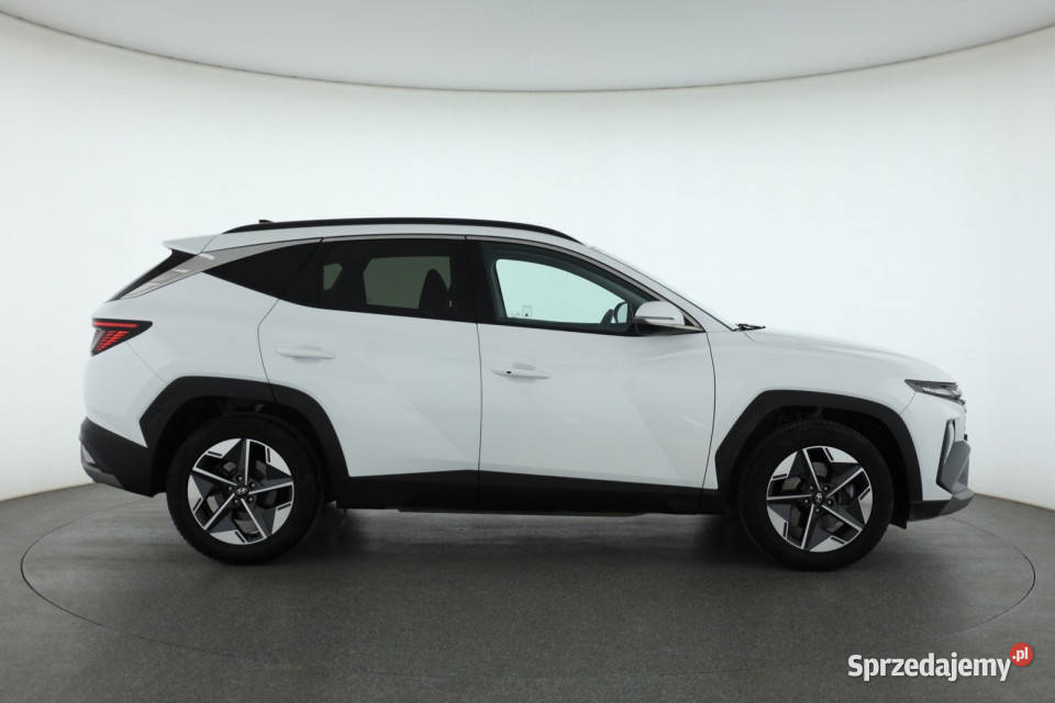 Hyundai Tucson 16 TGDI światła do jazdy dziennej Piaseczno