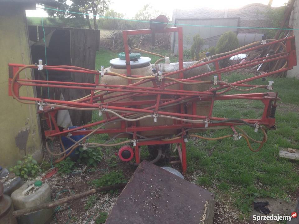 Sprzedam opryskiwacz warty 400 litrów Obora sprzedam
