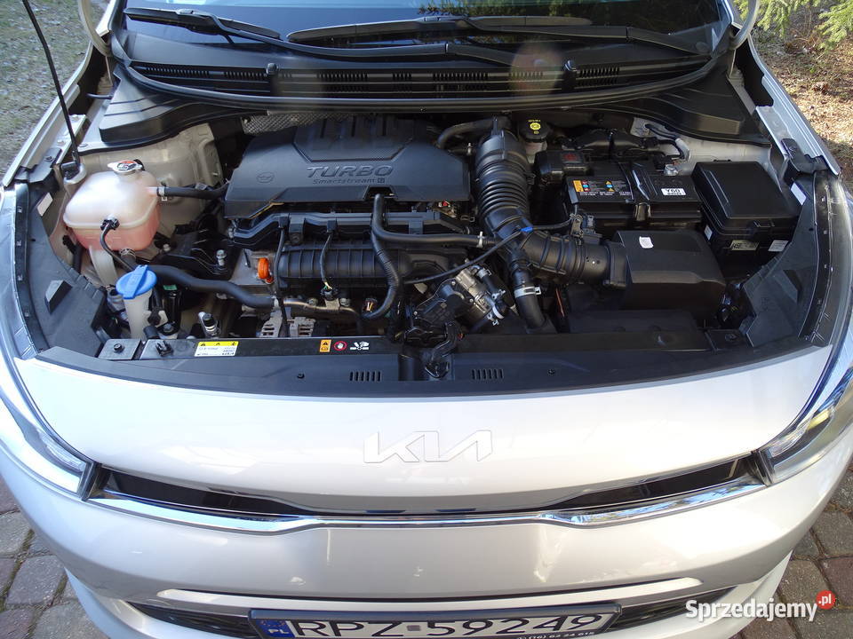 Salon LED Kamera Apple car Android Navi 46 700 światła przeciwmgielne sprzedam