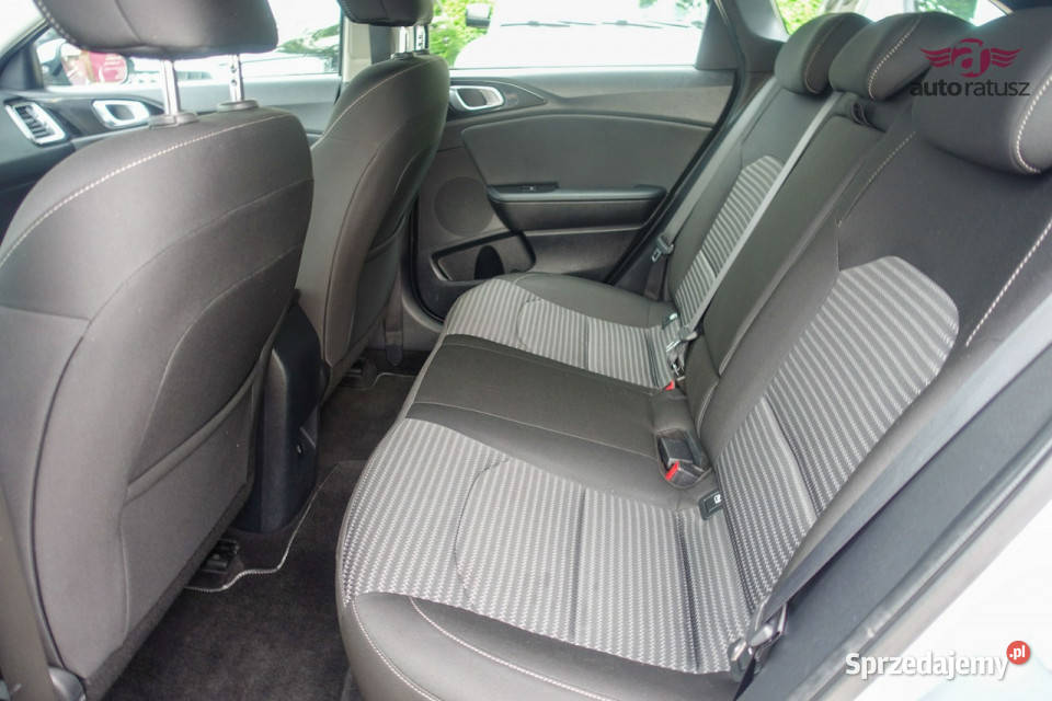 Kia Ceed Mild HybridAutomat16 DieselNaviLed III Rok produkcji 2022