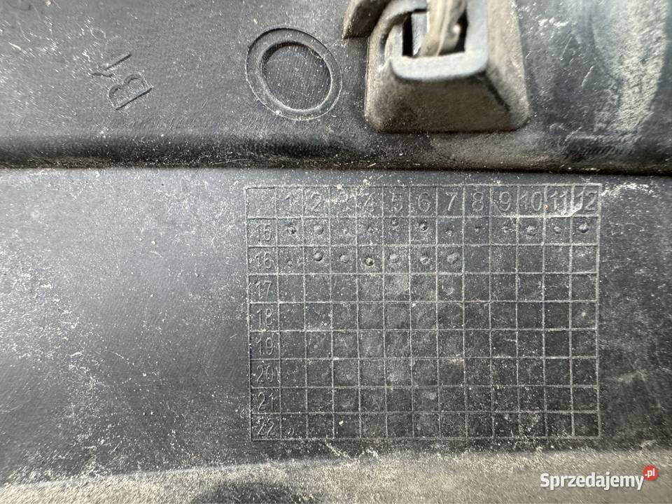 Kratka lewa prawa LH Peugeot 208 lift 9810729877 Międzychód