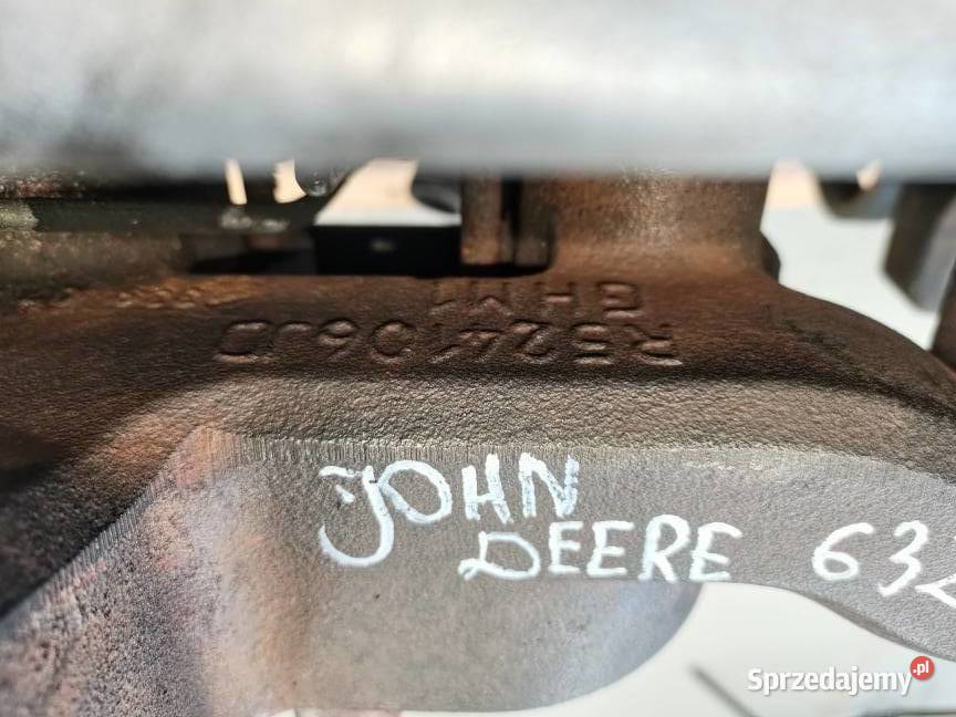 John Deere 6320 Kolektor wydechowy R524106