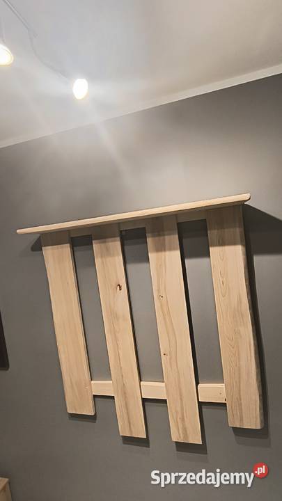 wieszak ścienny lite drewno Meble wielkopolskie Poznań