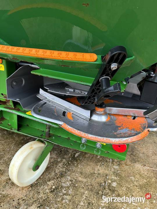 Rozsiewacz Amazone M Maxis 1500