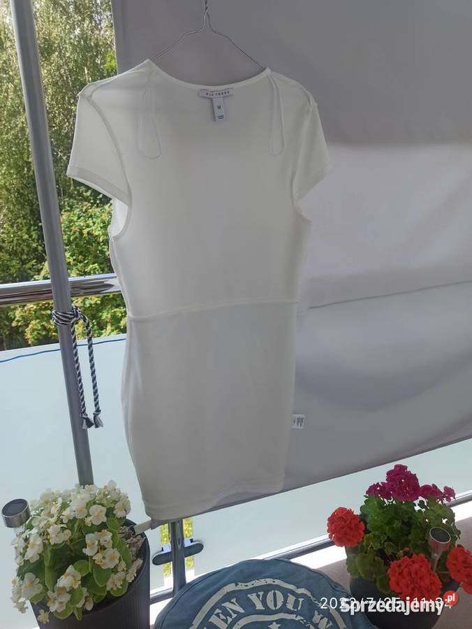 Biała letnia elegancka sukienka rozmiar M Spódnice i sukienki Radzyń Podlaski