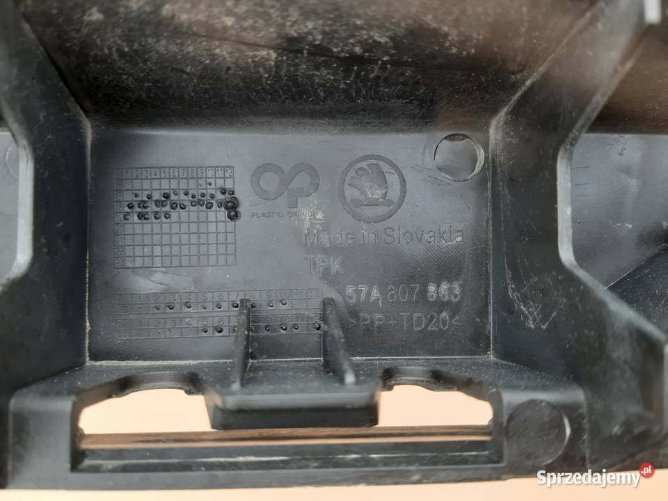 SKODA KAROQ ŚLIZG ZDERZAKA TYŁ MOCOWANIE osobowe Trzciel