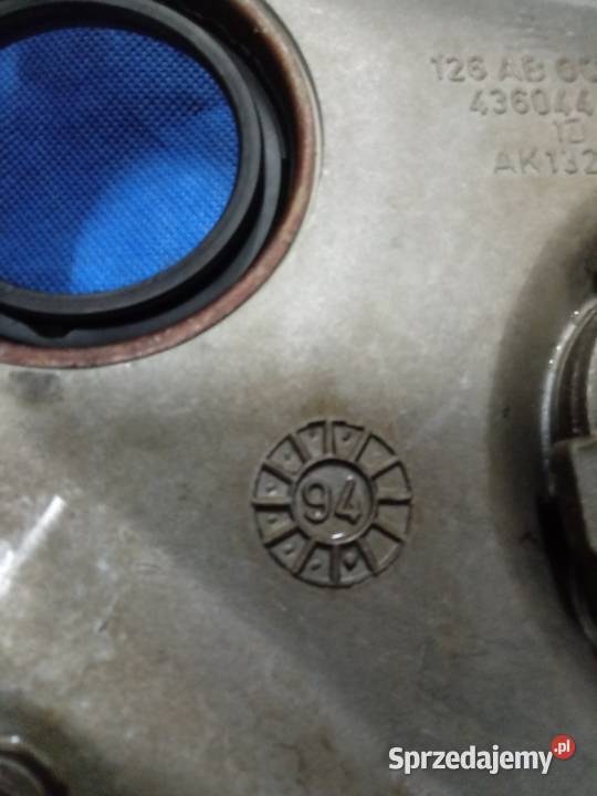 Pokrywa rorzadu fiat 126 p Silniki i osprzęt Jasło