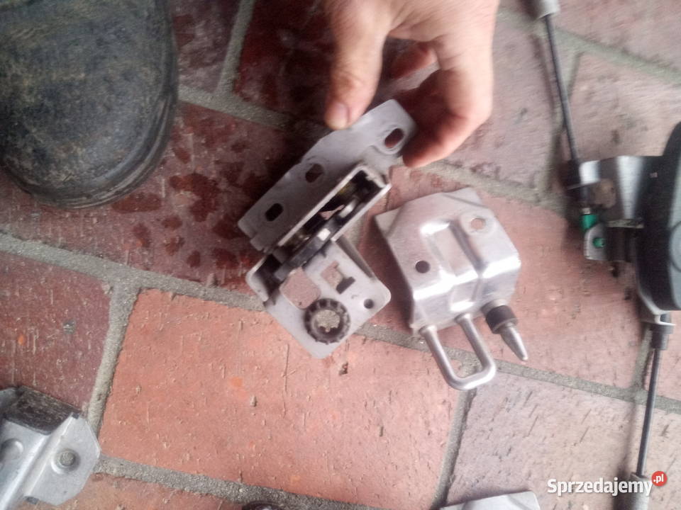 Klamka linki tył ford transit mk8 GK3t18c394gbc dostawcze Klamki Lubliniec