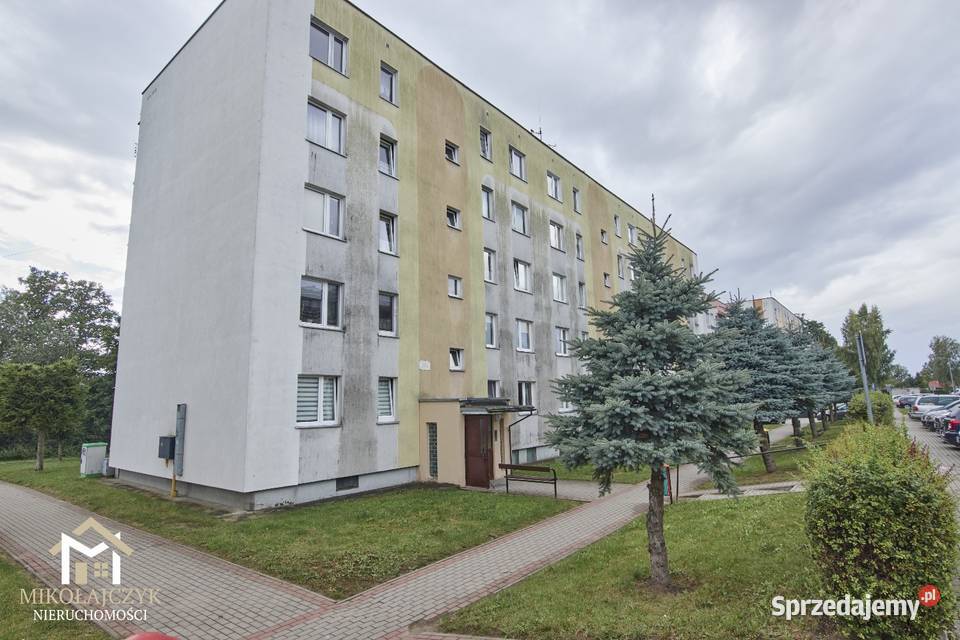 2 pokoje Sikorskiego 31 48 m2 duży balkon Piętro 4 Bartoszyce