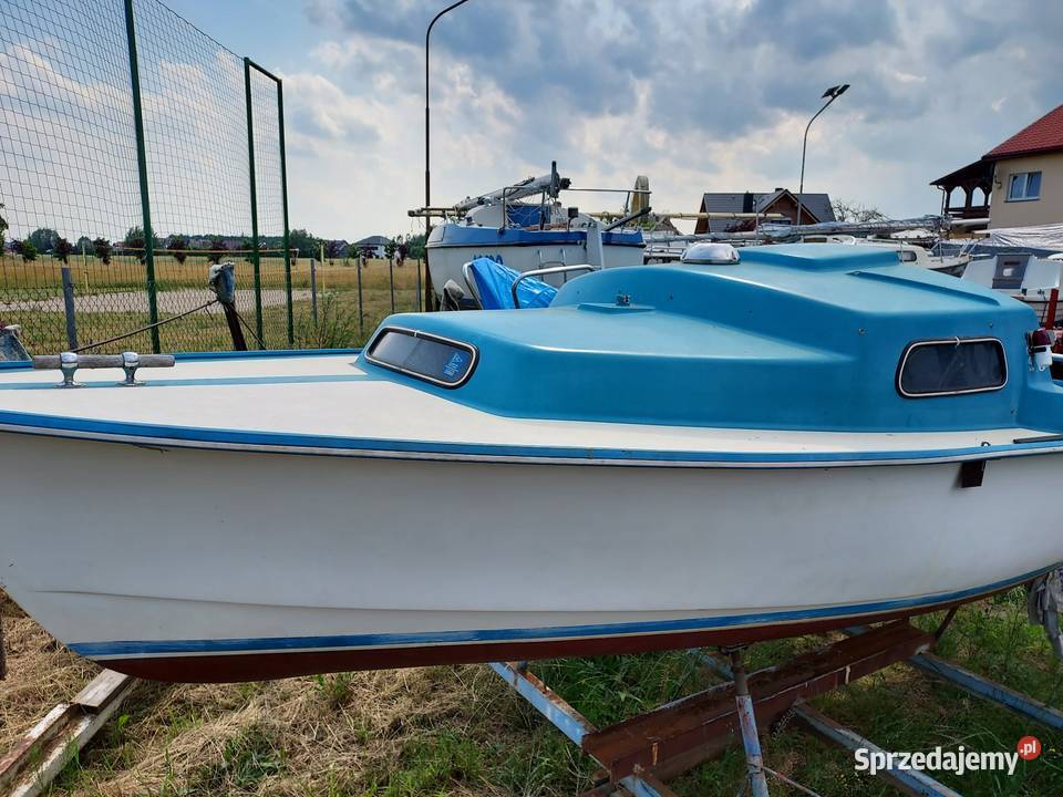Lodka kabinowa żaglowa 525 stortriss mk2