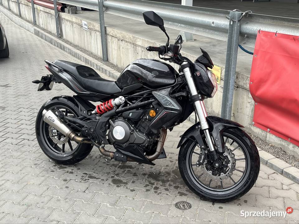 Motocykl Benelli BN302 Naked 300 na A2 Yamaha