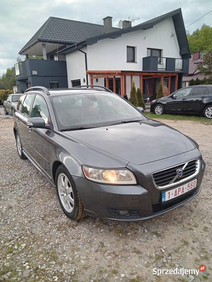 Sprzedam zamiana volvo v50 pakiet r d 20diesel nieuszkodzony Łuków