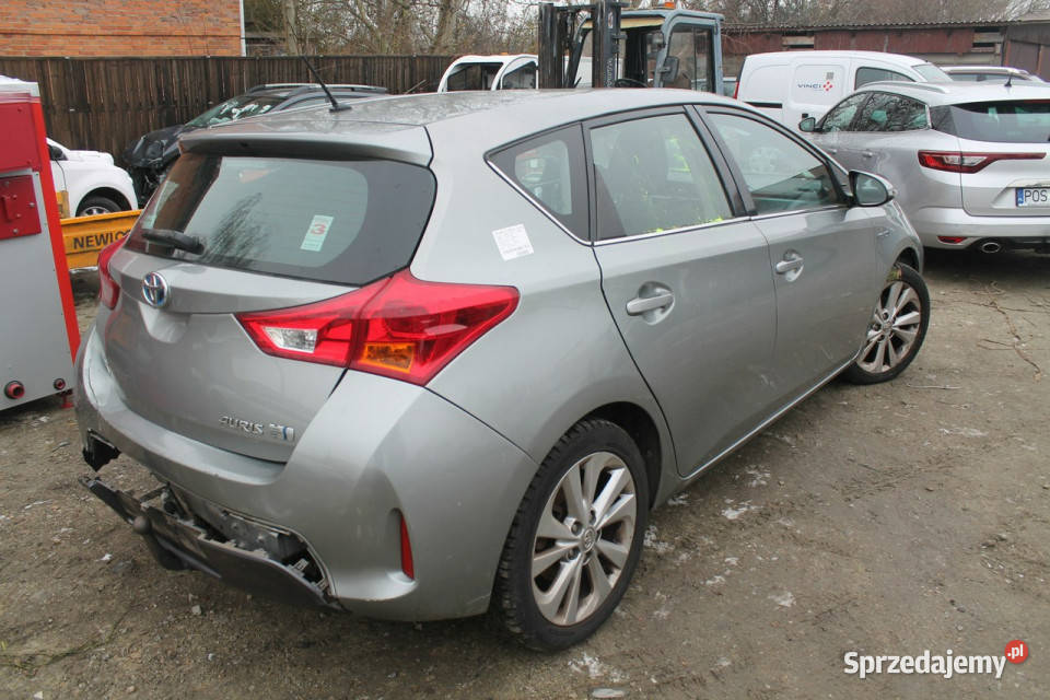 Toyota Auris II 2012 186670km wielkopolskie Ostrów Wielkopolski